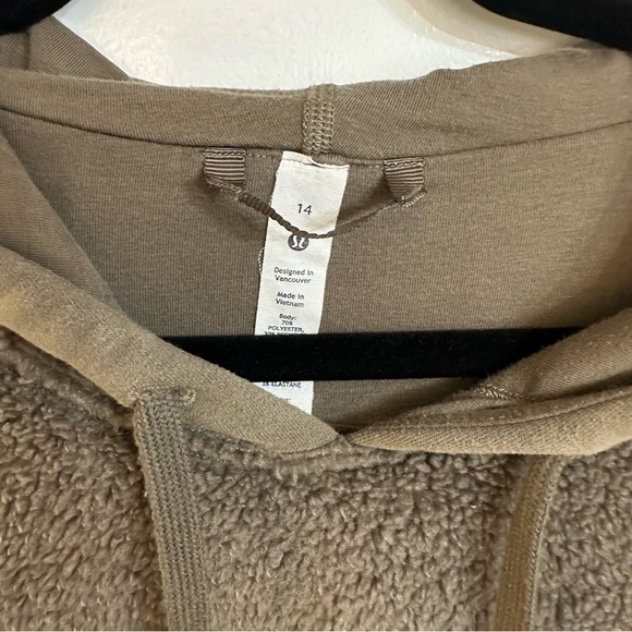 Lululemon Textured Fleece Embroidered Logo Hoodie - Size 14 - Nomad - Picture 6 of 6